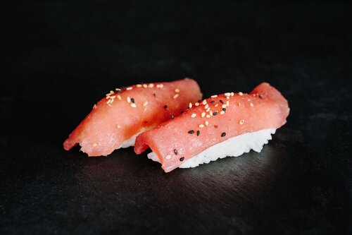 Thunfisch Nigiri (2 Stk.)