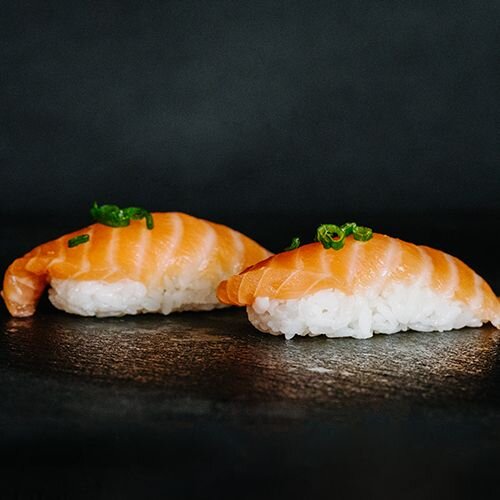 Lachs Nigiri (2 Stk.)
